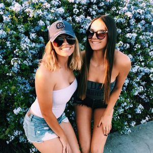 Meet your Posher, Caroline